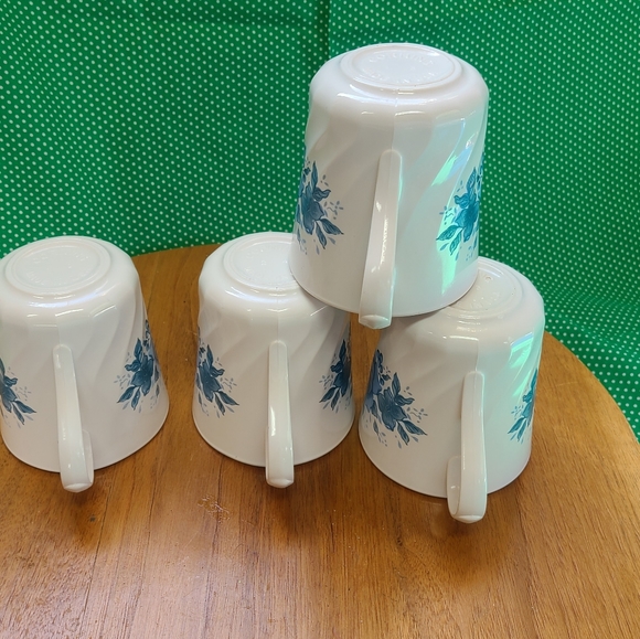 COPY - Set of Four Vintage Corning Blue Rose - Picture 10 of 11